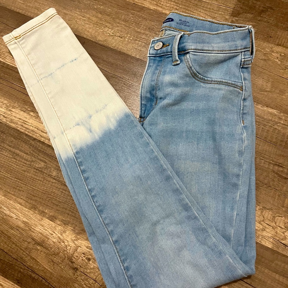 Old navy skinny fade jeans size 16 in young girls.